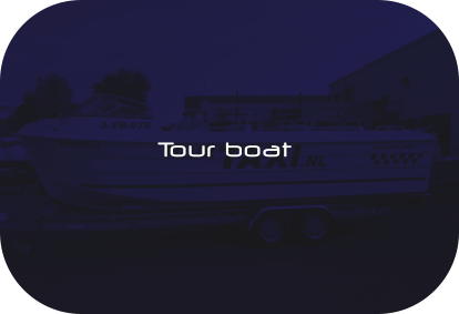Tour boat
