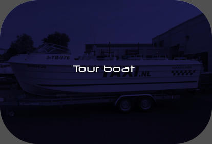 Tour boat